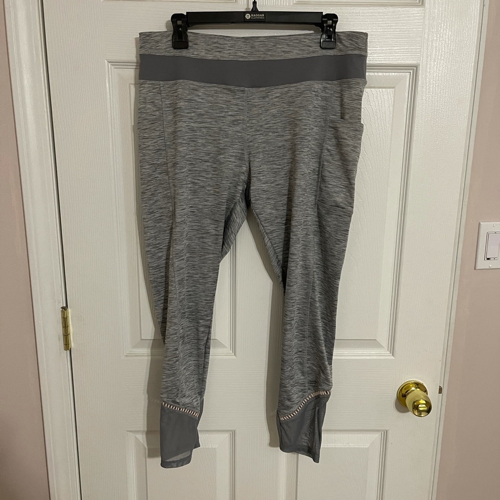 Capri Leggings